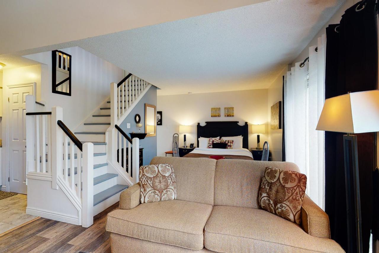 Condo 212 At North Creek Resort By Vacasa Blue Mountains Exterior photo